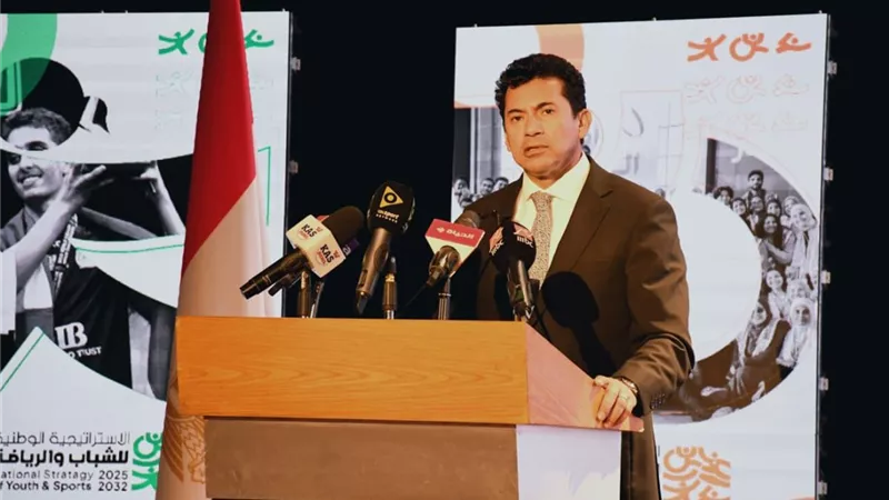 وزيرالرياضة يشارك في إطلاق الاستراتيجية الوطنية للشباب 