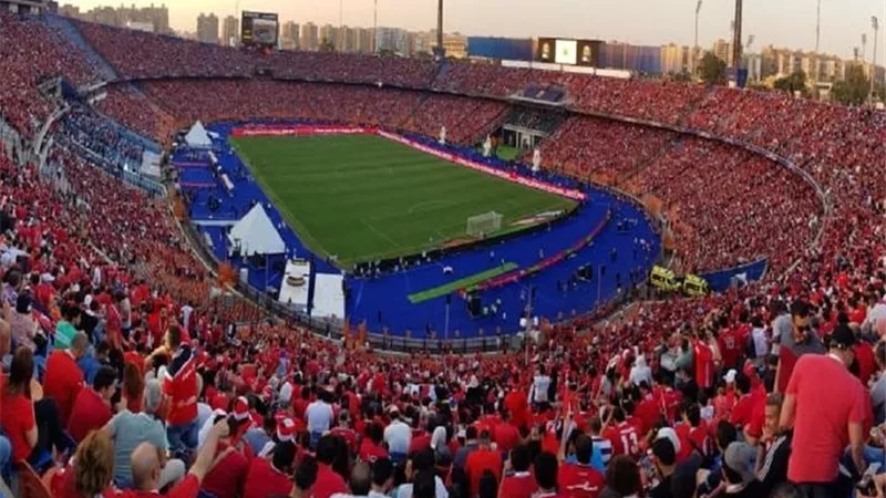 اتصالات بين وزير الرياضة وأبو ريدة بسبب شكاوى الأهلي والزمالك (خاص)
