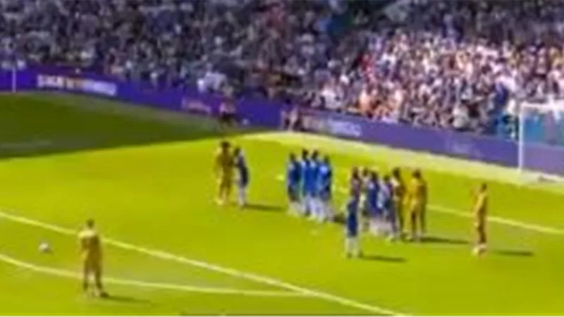 الدوري الإنجليزي.. تشيلسي يتعادل سلبيا مع كريستال بالاس 