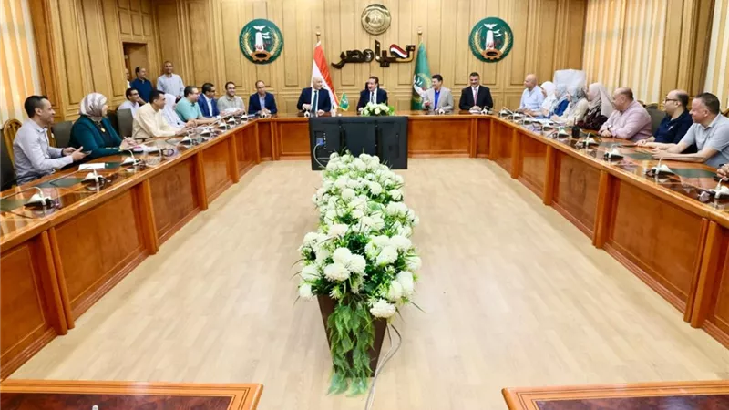 محافظ المنوفية يشدد على الاسراع في معدلات تنفيذ الخطة الاستثمارية