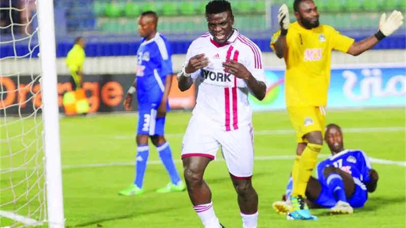 تقارير غانية تعلن وفاة البنيني رزاق أوموتويوسي لاعب الزمالك السابق