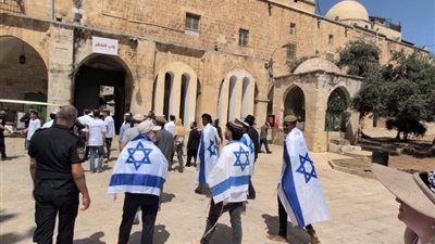 تقرير عبري يكشف مخاوف إسرائيل من الانفجار الداخلي