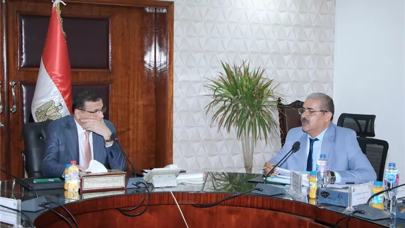 برئاسة الوزير.. الإصلاح الزراعي يبحث ملفات المنتفعين وموقف المشروعات وتخصيص الأراضي