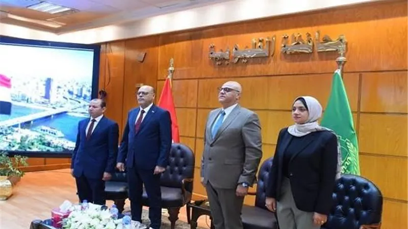 وزير العمل ومحافظ القليوبية يطلقان ورشة تعريفية بالقانون الجديد