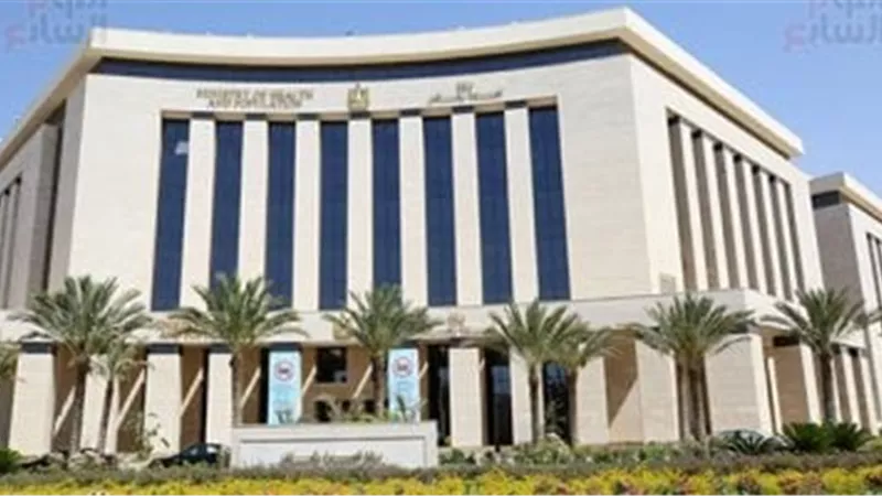 قوافل وزارة الصحة تقدم الخدمات المجانية للمواطنين في جميع المحافظات