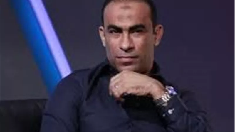 اليوم.. جلسة مرتقبة بين عبد الحفيظ ورباعي الأهلي لحسم التجديد
