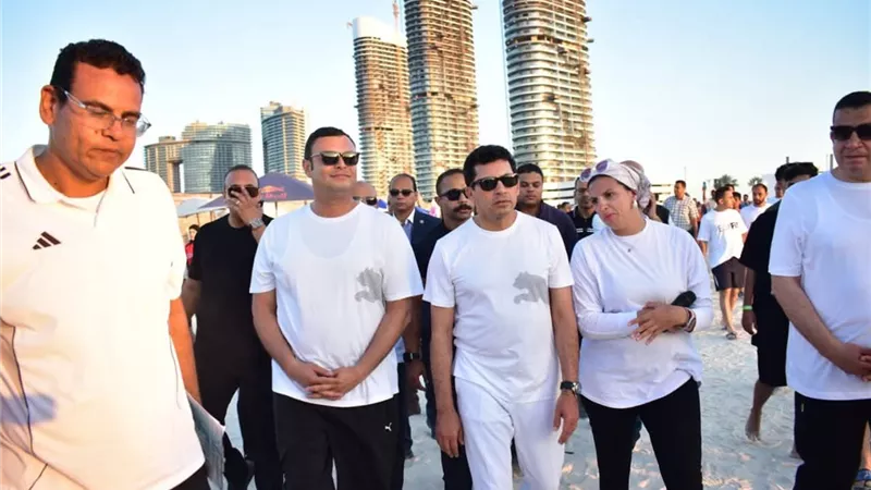 وزيرا الإسكان والشباب والرياضة يشهدان ختام المهرجان الرياضي بمدينة العلمين الجديدة