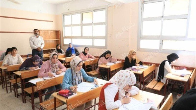 موعد بداية العام
