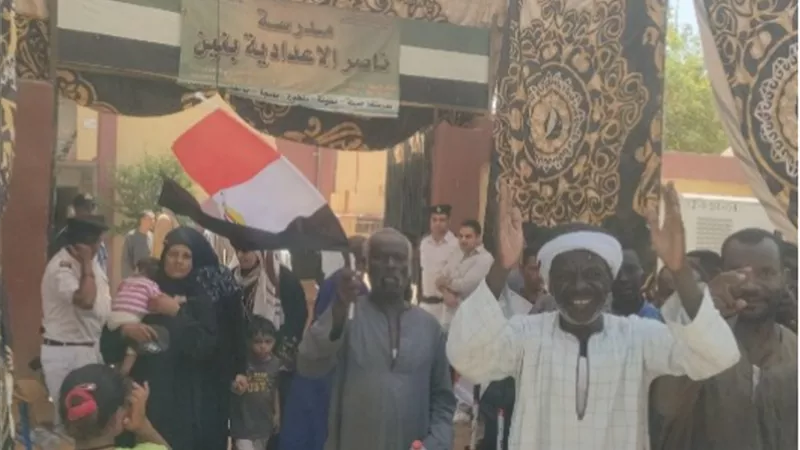 إقبال شديد من المواطنين بالأقصر في آخر أيام جولة الإعادة لانتخابات الشيوخ 