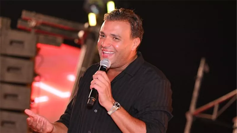 رامي صبري يشعل ليالي الساحل الشمالي بحفل كامل العدد.. إيه الحكاية؟