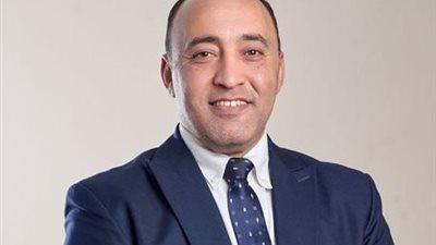 حسام حسن: إزالة الحواجز أمام السفارة البريطانية حق سيادي ومواجهة لمحاولات الإخوان التخريبية (خاص)