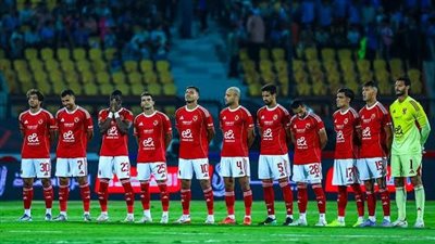 نجم خط الدفاع مهدد بالرحيل عن الأهلي في الانتقالات الشتوية.. تفاصيل