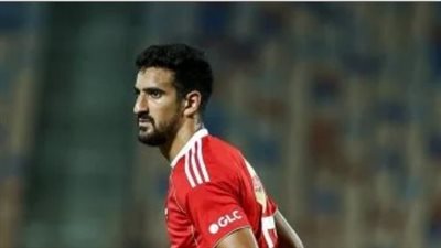 الأهلي يقسو على الإسماعيلي بثنائية في الشوط الأول 