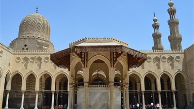 اعرف مواقيت الصلاة اليوم الأربعاء 3-9-2025