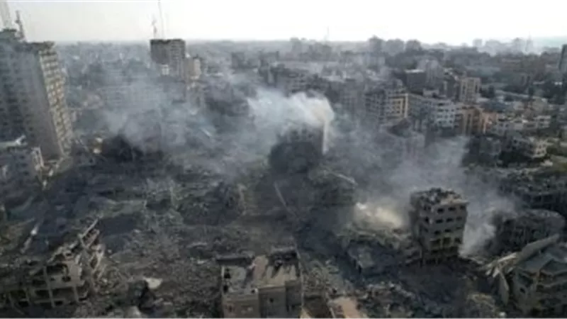 مجزرة جديدة في غزة.. الاحتلال يقصف خيمة ومخبز ويقتل أطفالاً