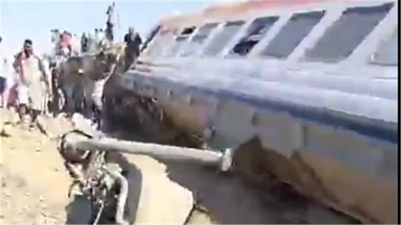 الصحة تعلن ارتفاع ضحايا حادث قطار مطروح لــ94 مصابا و3 حالات وفاة 
