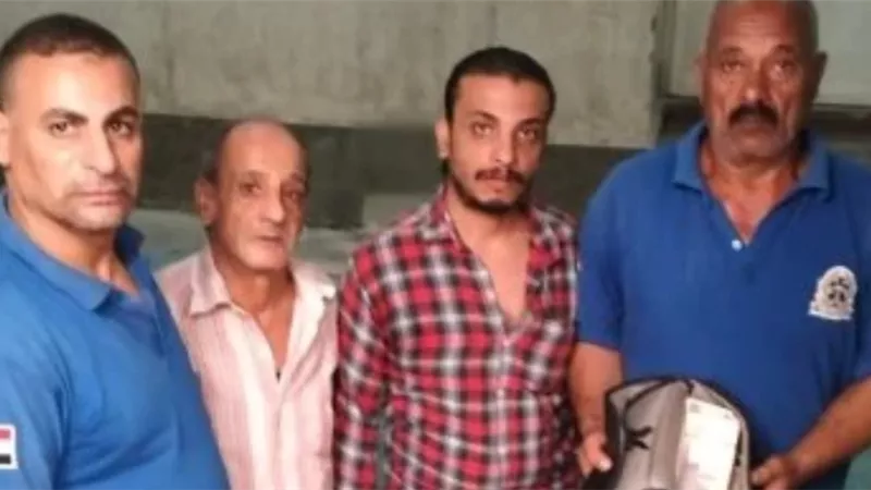 أمانة رجال الإسعاف.. إعادة 70 ألف جنيه ومقتنيات لمصاب في حادث ببني سويف