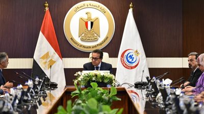 وزير الصحة يؤكد: الاستثمار في الطلاب أساس بناء قادة المستقبل