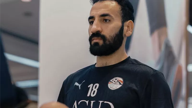 تكنهات بقيادة مهند لاشين لخط وسط منتخب مصر أمام بوركينا فاسو.. إيه الحكاية؟