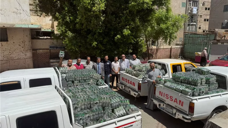 ضبط 6600 زجاجة مشروبات غازية منتهية الصلاحية بسوهاج