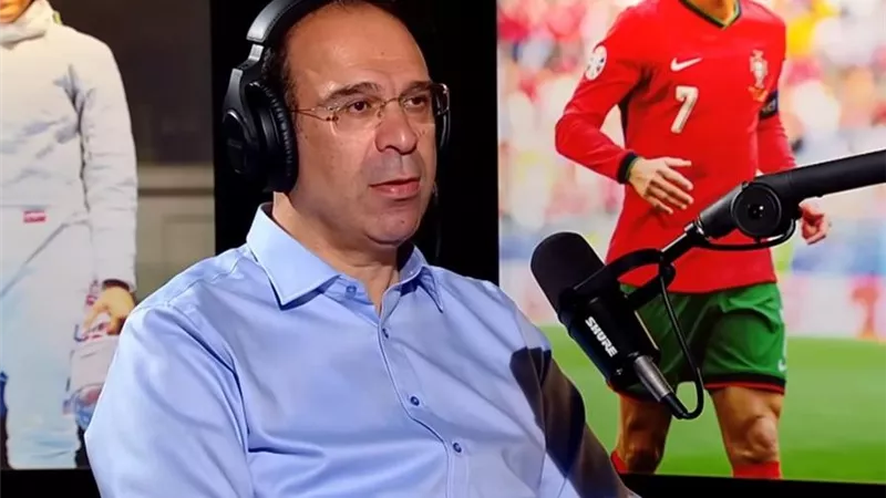 عصام الشوالي: الأهلي سيد إفريقيا.. وصلاح الأفضل في إفريقيا