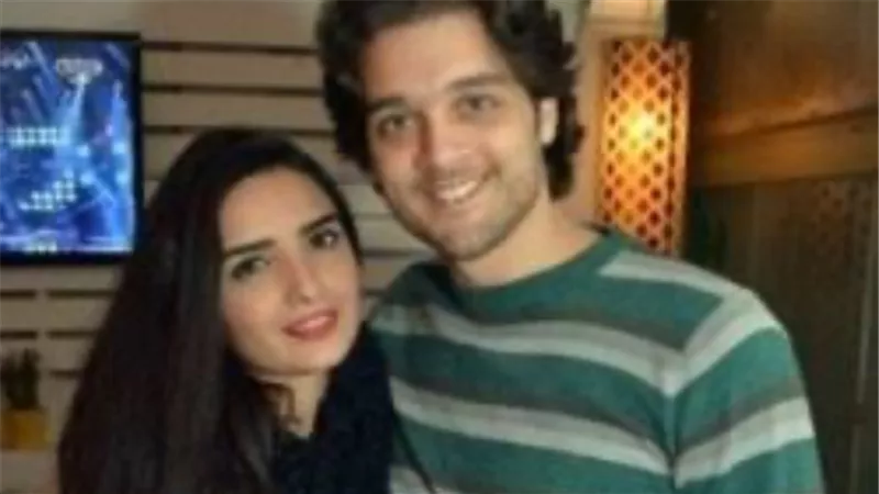 ياسمين الجيلاني تعلق لأول مرة بعد انفصالها عن عمر خورشيد
