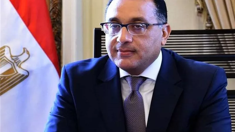 رئيس الوزراء يهنئ القائد العام للقوات المسلحة بذكرى نصر أكتوبر