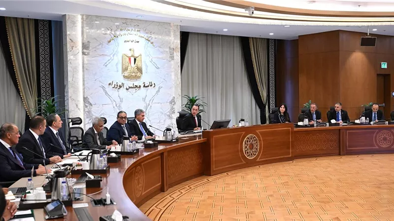 رئيس الوزراء يراجع الترتيبات النهائية لاحتفالية افتتاح المتحف المصري الكبير