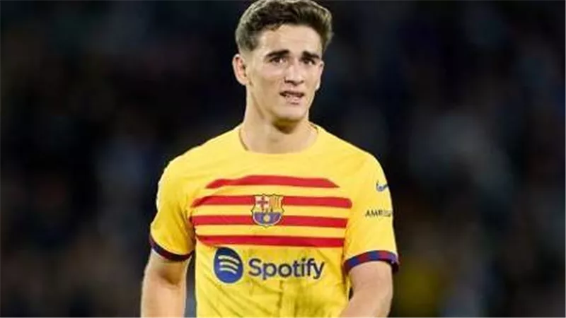 برشلونة يفقد جافي لفترة قد تصل إلى ستة أسابيع قبل الكلاسيكو