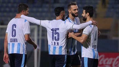 ماييلي على دكة البدلاء.. مروان حمدي يقود هجوم بيراميدز أمام زد بدوري نايل