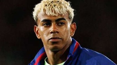 غياب يامال يهدد برشلونة قبل مواجهة نيوكاسل.. ودي يونج يقترب من العودة