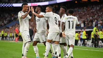 بعودة  أرنولد وقيادة كارفخال.. قائمة ريال مدريد الرسمية أمام برشلونة في الكلاسيكو 