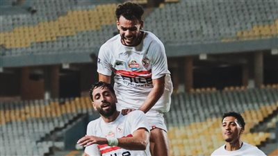 بثلاثية نظيفة.. الزمالك يقسو على المصري وينتزع صدارة الدوري