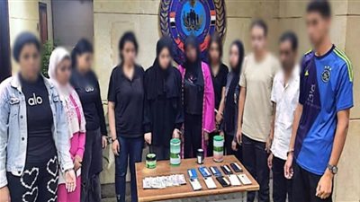 ضبط مدير نادي صحي و11 آخرين لممارسة الرذيلة والأعمال المنافية للآداب في الجيزة