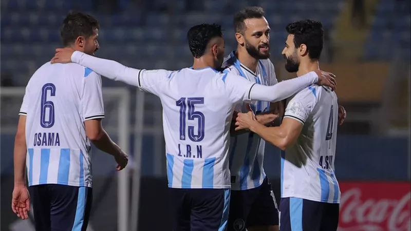 ماييلي على دكة البدلاء.. مروان حمدي يقود هجوم بيراميدز أمام زد بدوري نايل