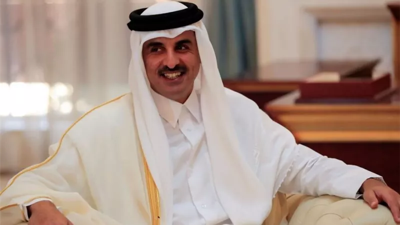 أمير قطر يهاجم إسرائيل: نهجها ينسف المفاوضات ويحوّل غزة إلى خراب