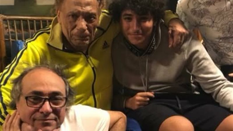  الزعيم عادل إمام
