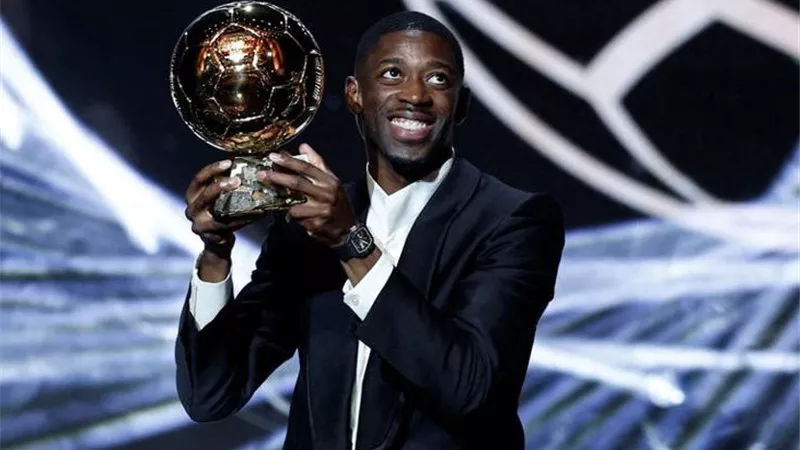 عثمان ديمبيلي سادس لاعب فرنسي يحرز جائزة الكرة الذهبية