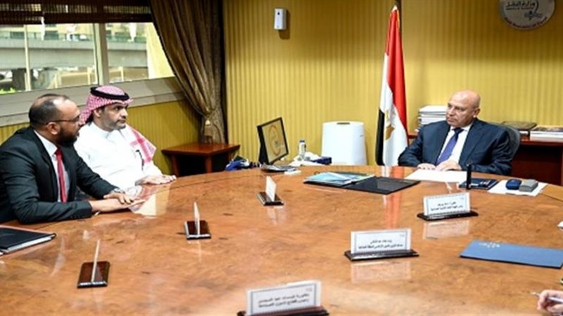 وزير الصناعة 