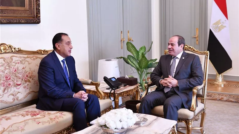 السيسي يتمسك بالسلام ويرفض تهجير الفلسطينيين.. ويؤيد مبادرة ترامب لوقف حرب غزة