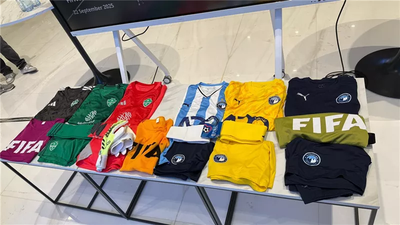 بيراميدز يرتدي زيه التقليدي أمام الأهلي السعودي في كأس الإنتركونتيننتال