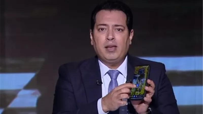 مذيع ينفعل على الهواء بسبب لعبة 