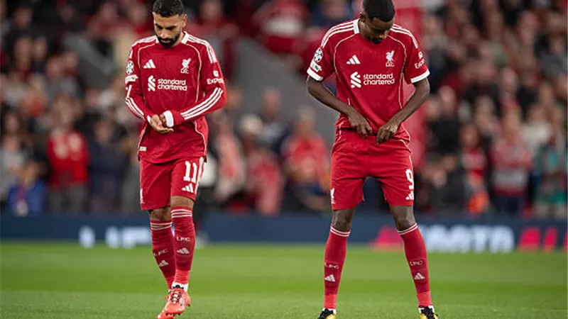 محمد صلاح وإيزاك يقودان تشكيل ليفربول لمواجهة كريستال بالاس في الدوري الإنجليزي