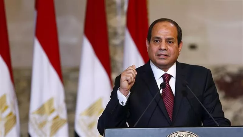السيسي يعقد اجتماعا مع قادة القوات المسلحة بمقر القيادة الاستراتيجية بذكرى انتصارات أكتوبر