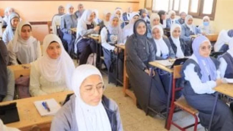 حقيقة ظهور أعراض جلدية بين عدد من الطلاب فى الجيزة.. مديرية التعليم توضح
