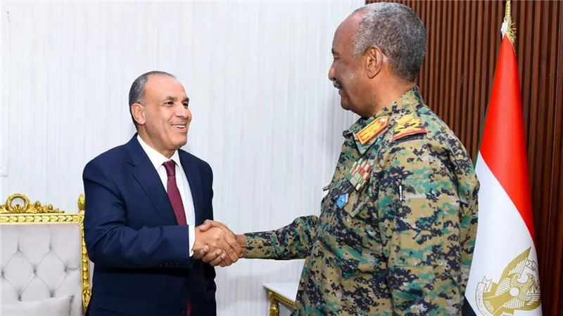 وزير الخارجية يلتقي الفريق أول عبد الفتاح البرهان ويبحث دعم الاستقرار وتعزيز التعاون السوداني المصري