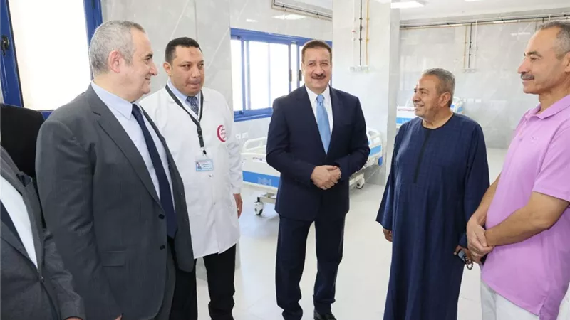 محافظ المنوفية ورئيس الهيئة العامة للمستشفيات والمعاهد التعليمية يتفقدان تطوير مستشفى شبين الكوم التعليمي