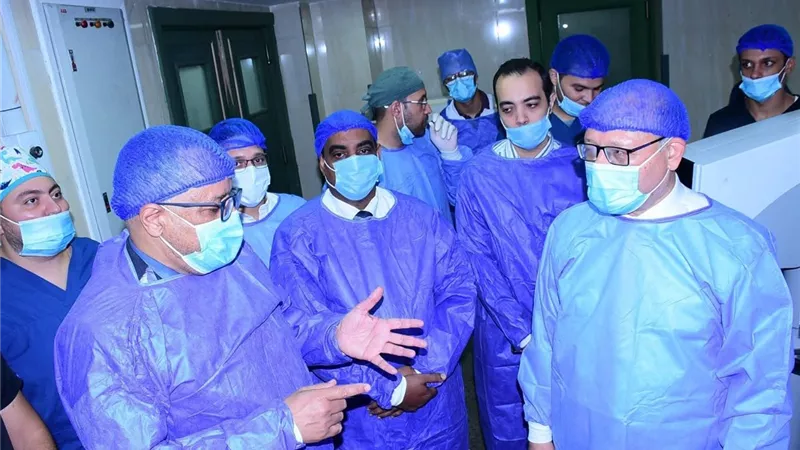 جراحة العيون بمستشفى سوهاج الجامعي تنجح في إجراء 120 عملية مياه بيضاء