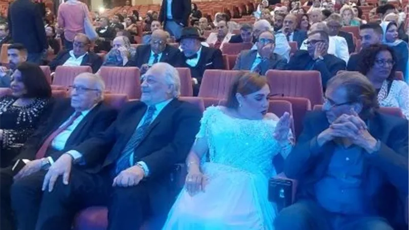 ليلى علوي نجمة الدورة الـ41.. انطلاق مهرجان الإسكندرية السينمائي بحضور جماهيري كبير