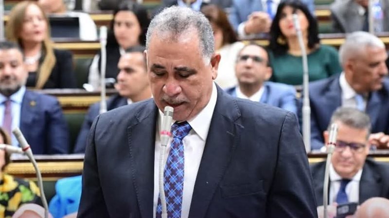 عبدالحليم علام /